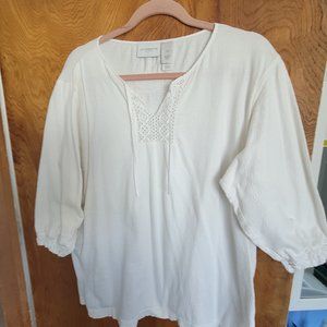 Liz Claiborne peasant style 3/4 sleeve blouse